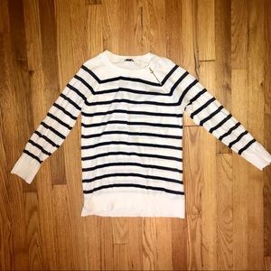 3/$20 White and navy striped sweater